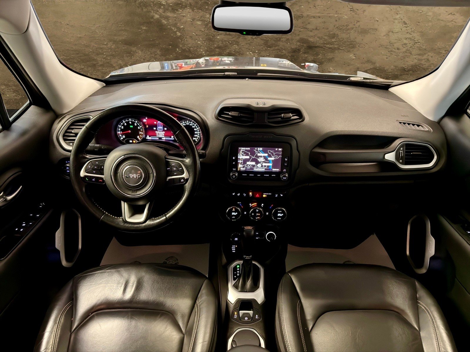 JEEP Renegade 1.4 Turbo Limited AWD, Benzin, Occasion / Gebraucht, Automatik - 4