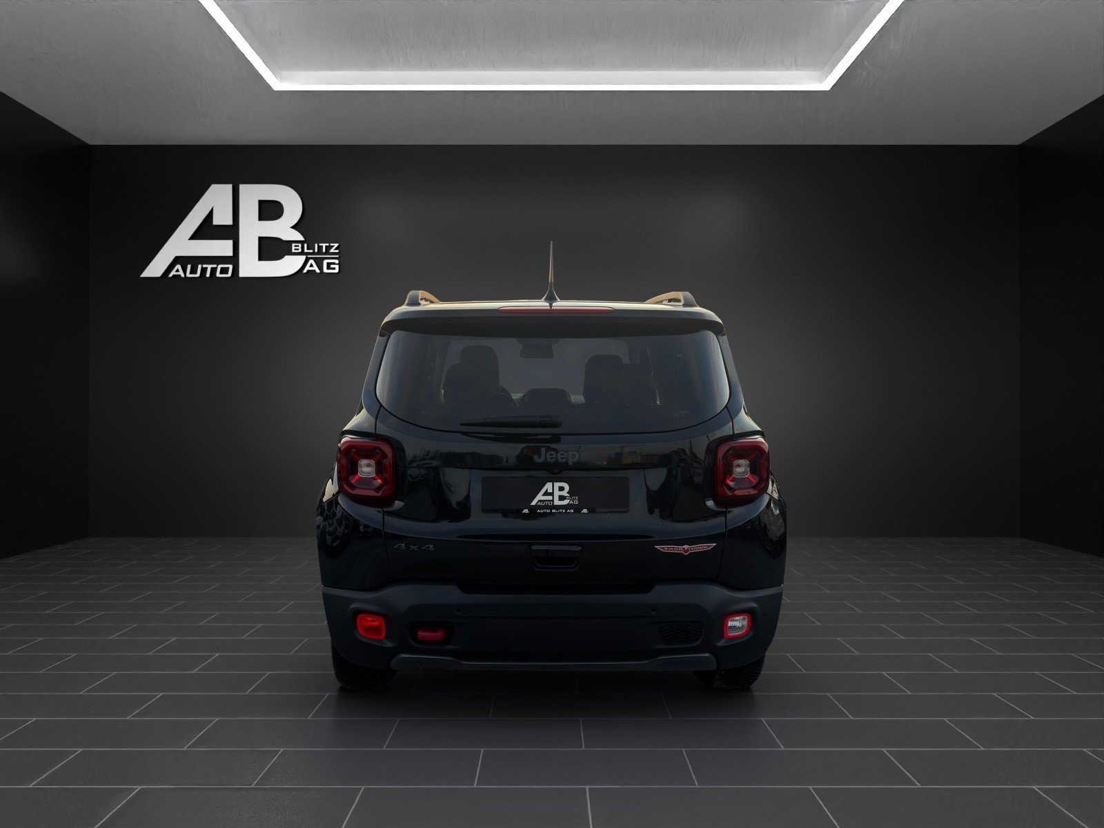 JEEP Renegade 2.0 MJ Trailhawk AWD + Low Range 9ATX mit 170, Diesel, Occasion / Utilisé, Automatique - 4