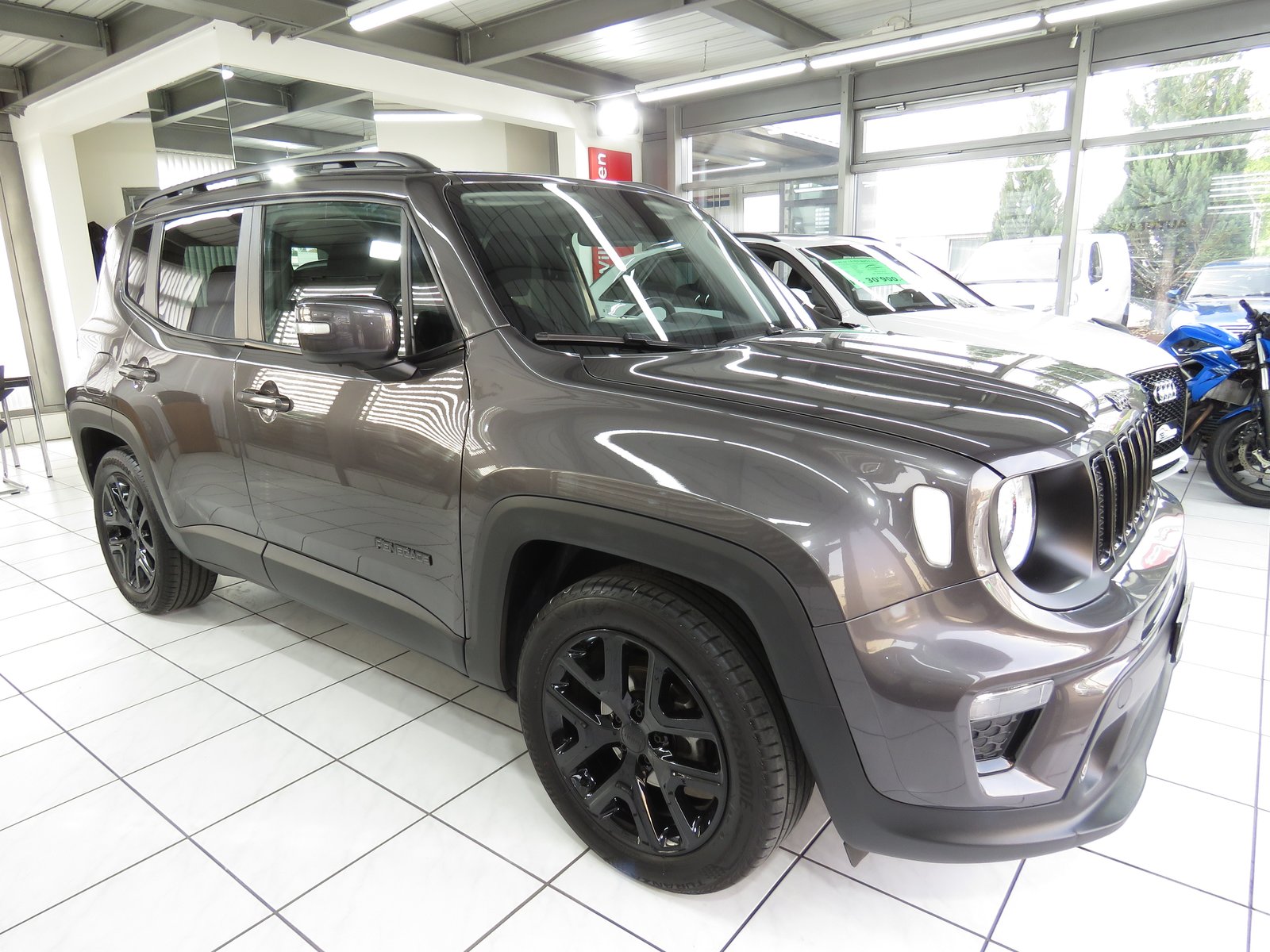 JEEP Renegade 1.0 Turbo Night Eagle, Essence, Occasion / Utilisé, Manuelle - 3