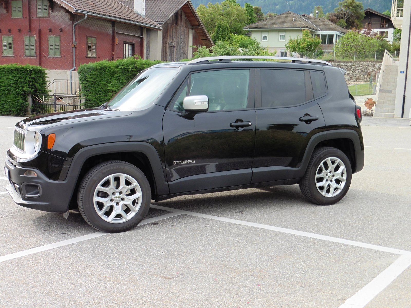 JEEP Renegade 2.0 CRD Limited AWD + Low Range 9ATX, Diesel, Occasioni / Usate, Automatico - 7
