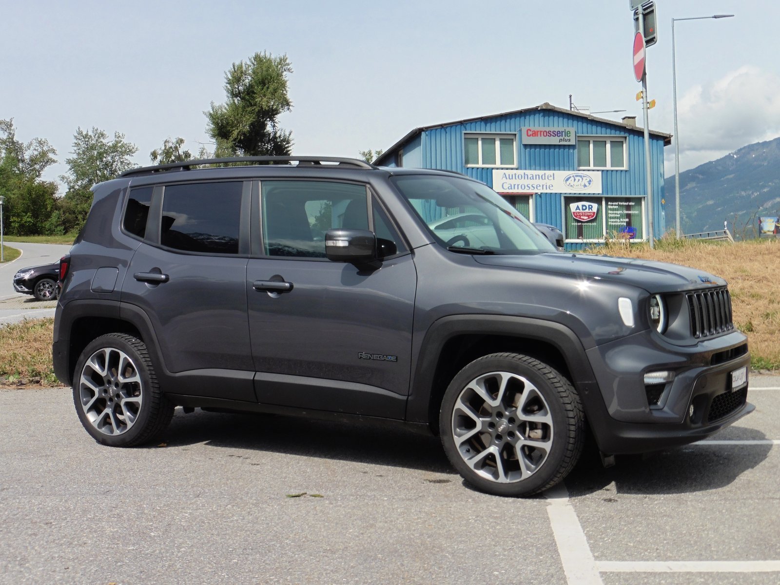 JEEP Renegade 1.3 T PHEV Trailhawk AWD, Hybride Rechargeable Essence/Électricité, Occasion / Utilisé, Automatique - 3