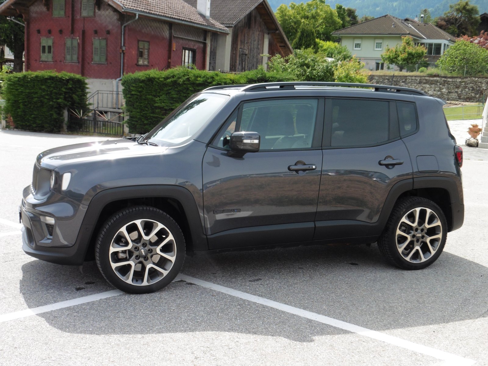 JEEP Renegade 1.3 T PHEV Trailhawk AWD, Hybride Rechargeable Essence/Électricité, Occasion / Utilisé, Automatique - 7