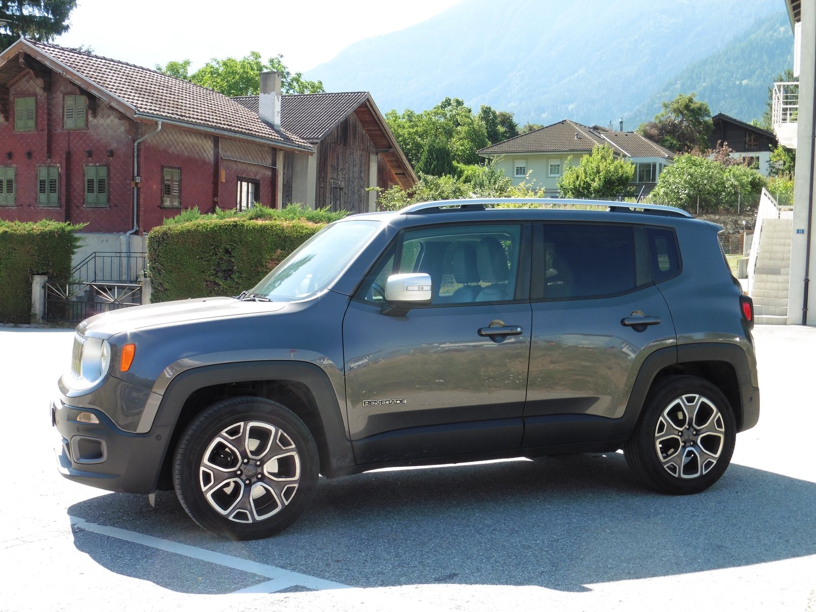 JEEP Renegade 1.4 Turbo Limited AWD, Petrol, Second hand / Used, Automatic - 6