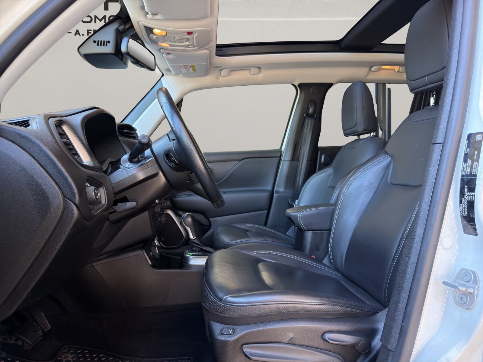 JEEP Renegade 1.3 Turbo Limited AWD, Benzin, Occasion / Gebraucht, Automatik - 7