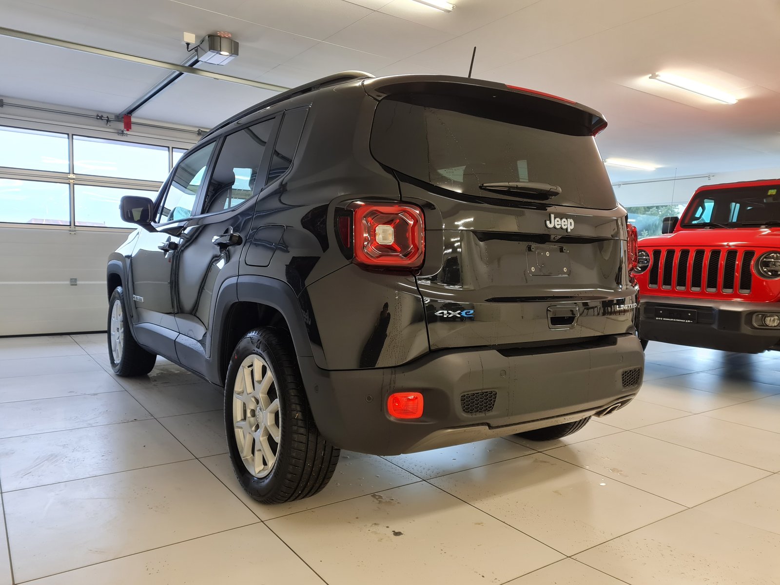 JEEP RENEGADE 1.3 Limited 4xe, Voll-Hybrid Benzin/Elektro, Occasion / Gebraucht, Automatik - 5