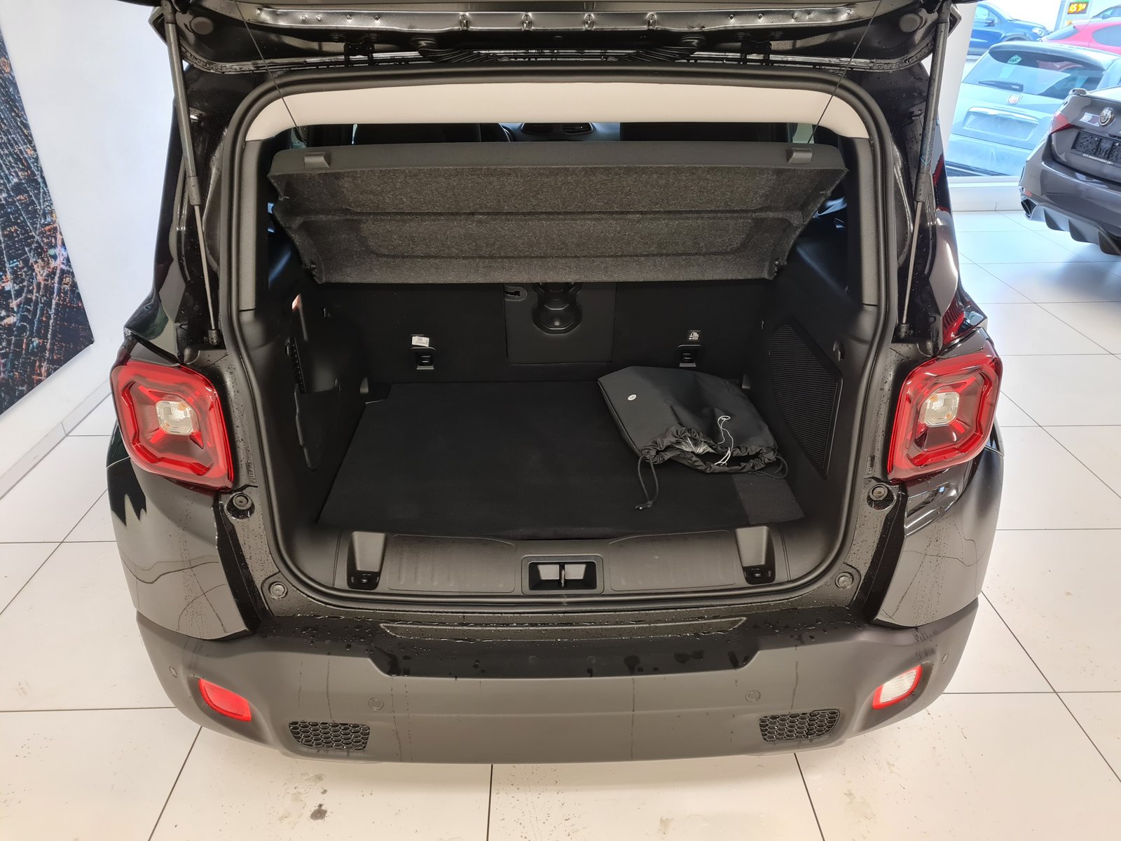 JEEP RENEGADE 1.3 Limited 4xe, Voll-Hybrid Benzin/Elektro, Occasion / Gebraucht, Automatik - 6