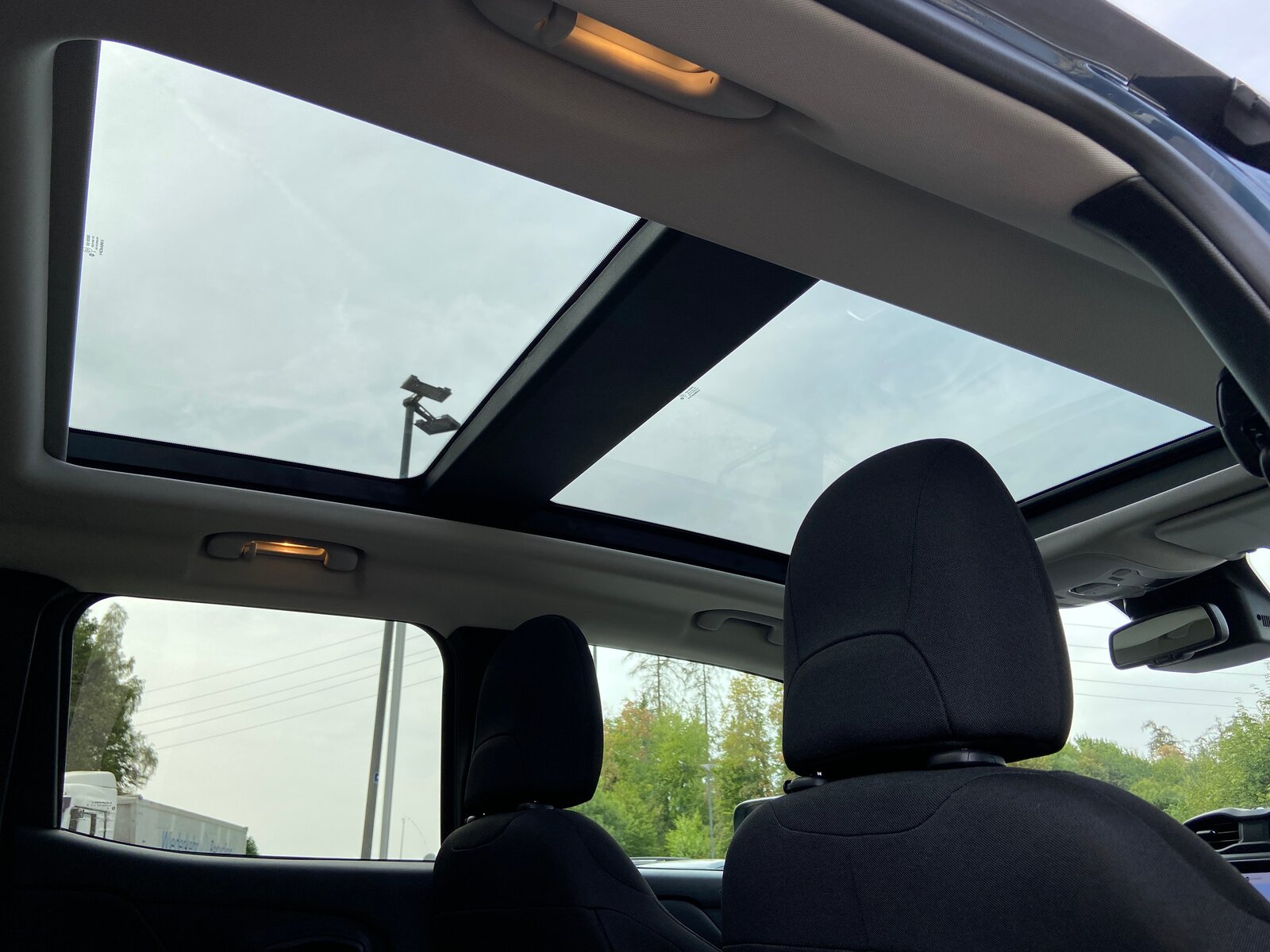 JEEP Renegade 1.3 T PHEV North Star AWD, Plug-in-Hybrid Benzin/Elektro, Occasion / Gebraucht, Automatik - 5