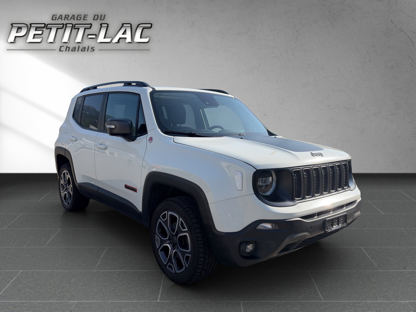 JEEP Renegade 2.0 MJ Trailhawk AWD + Low Range 9ATX