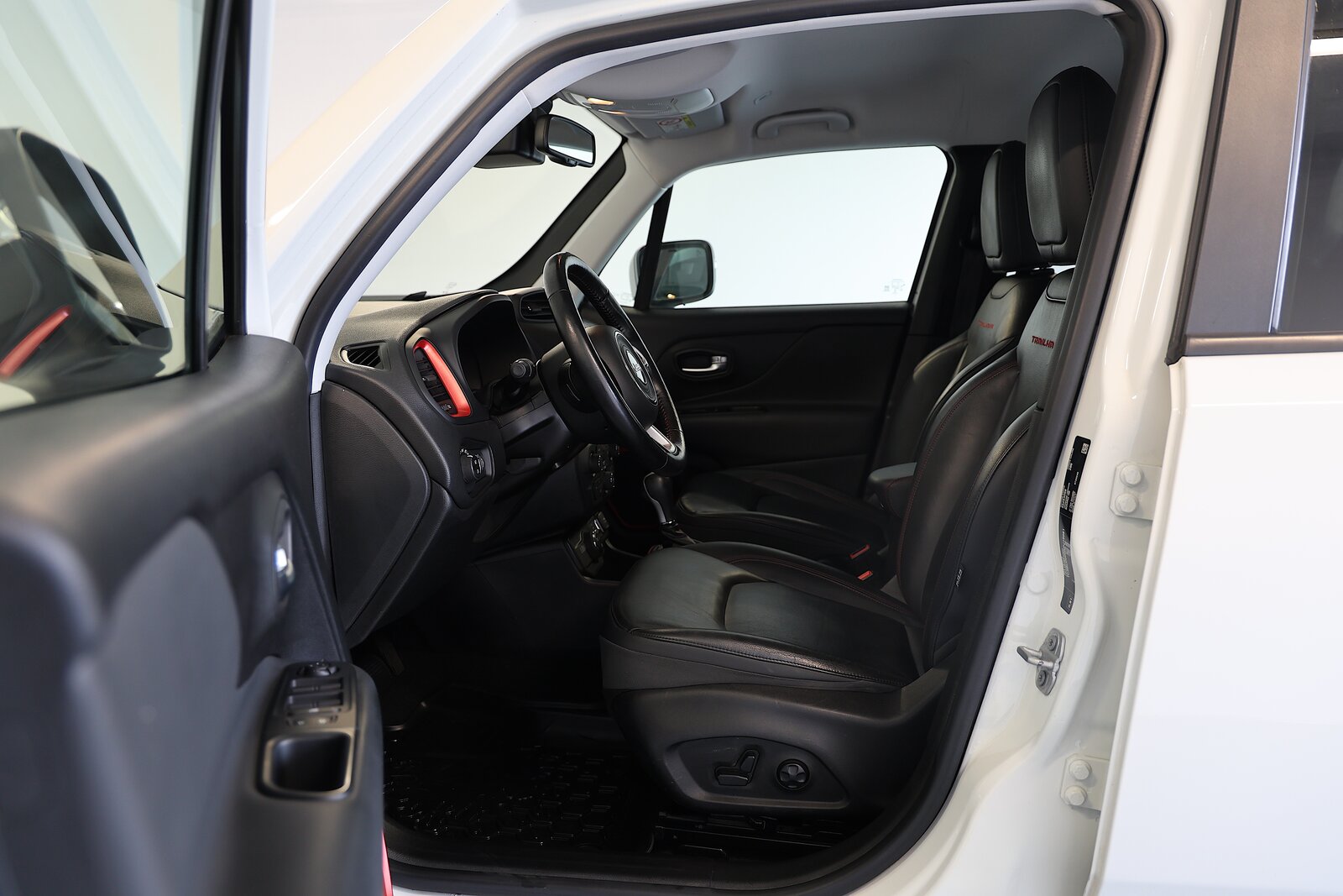 JEEP Renegade 2.0 CRD 170 Trailhawk AWD, Diesel, Occasion / Gebraucht, Automatik - 6