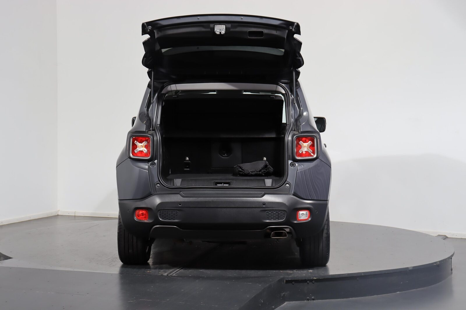 JEEP Renegade 1.3 Limited 4xe, Hybride Rechargeable Essence/Électricité, Occasion / Utilisé, Automatique - 4