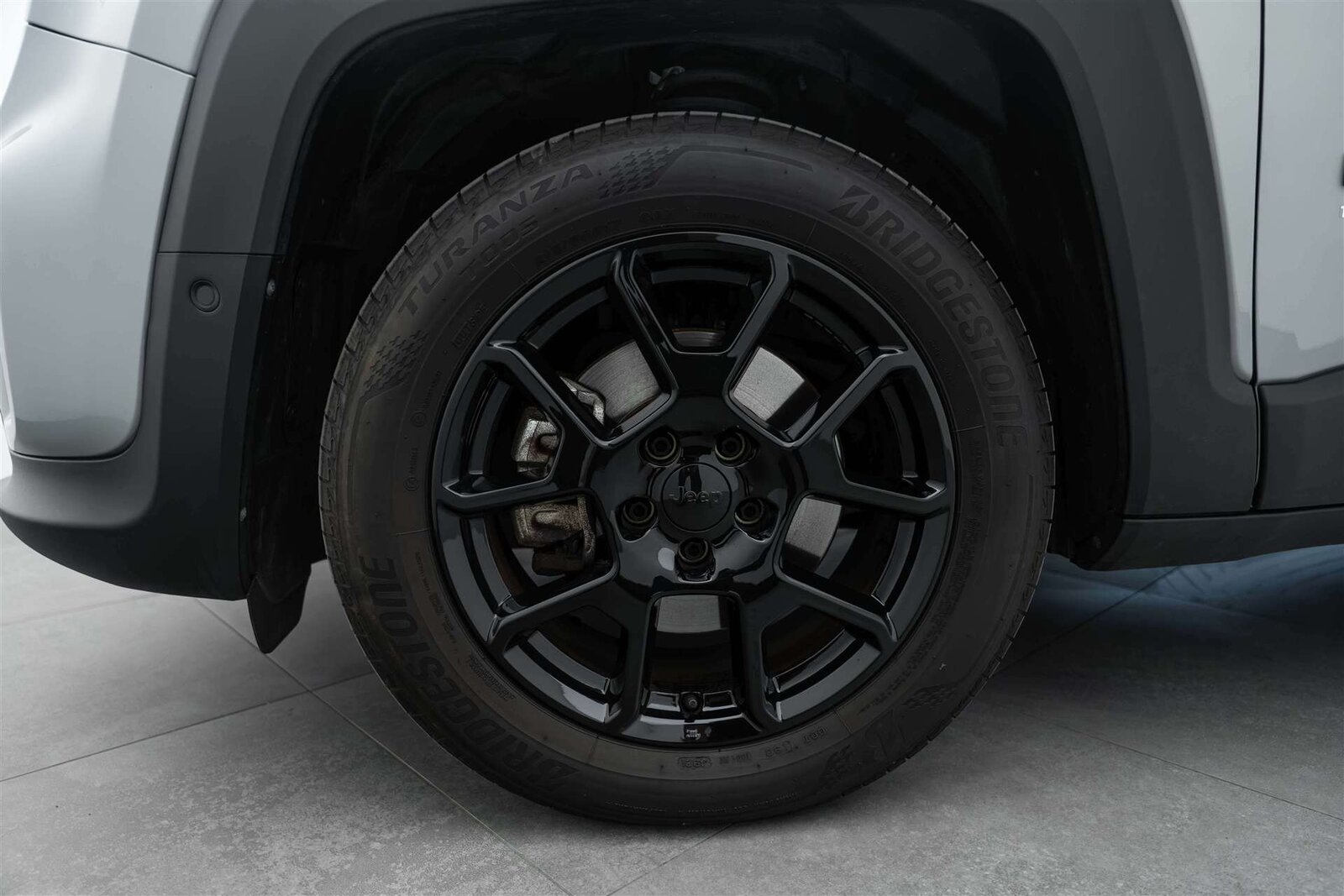 JEEP Renegade 1.5 MHEV Sustainability CH-AUTO, Hybride Léger Essence/Électricité, Occasion / Utilisé, Automatique - 6