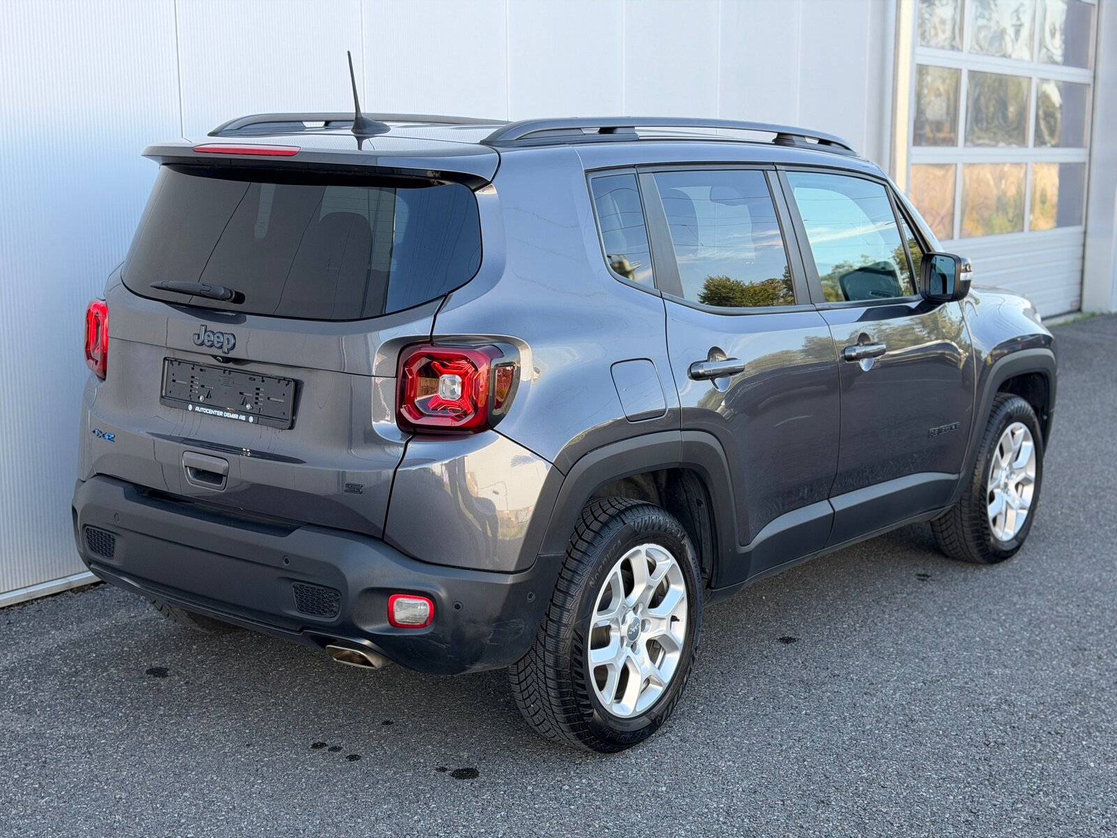 JEEP Renegade 1.3 T PHEV S AWD, Plug-in-Hybrid Benzin/Elektro, Occasion / Gebraucht, Automatik - 5