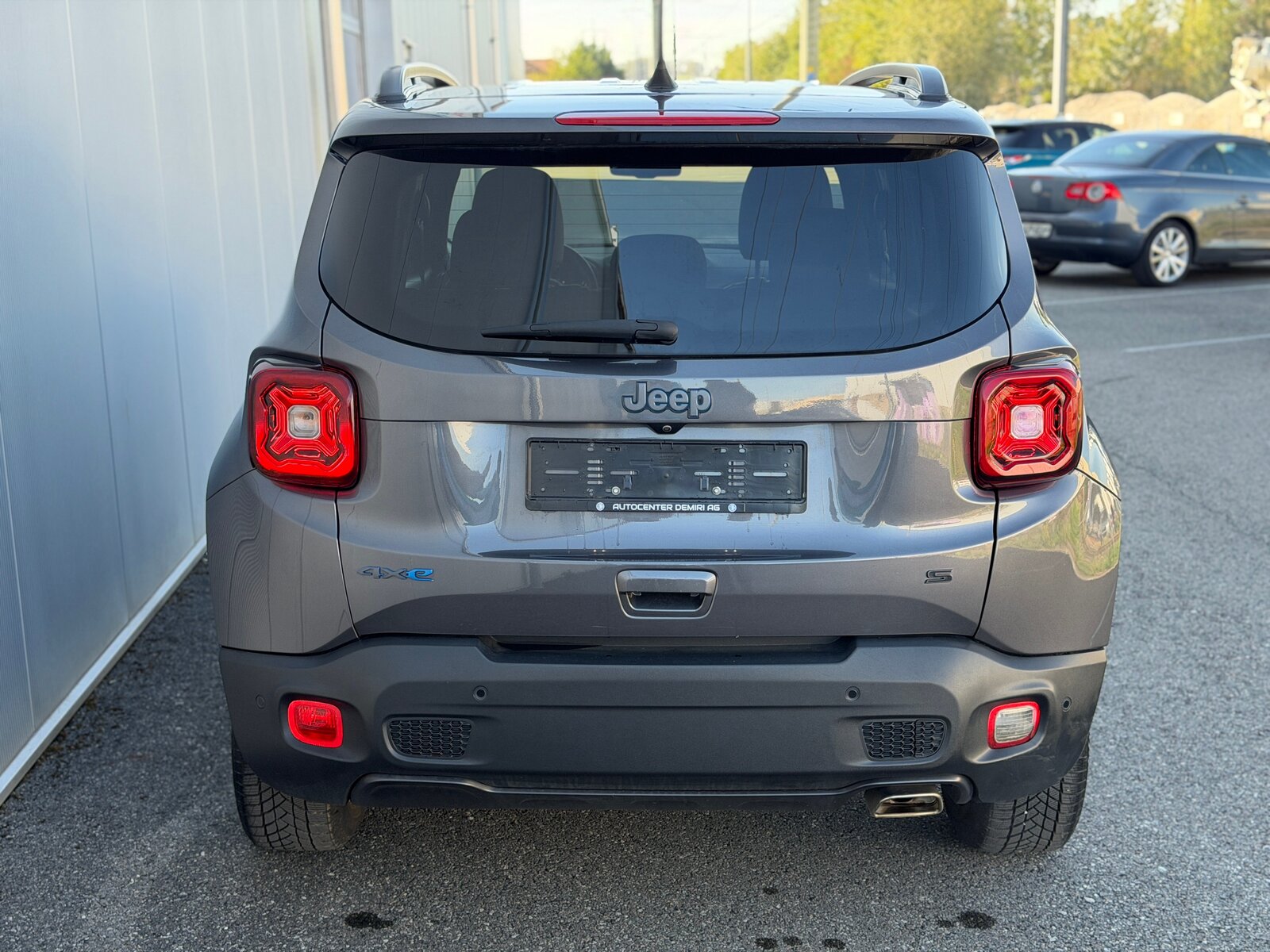 JEEP Renegade 1.3 T PHEV S AWD, Plug-in-Hybrid Benzin/Elektro, Occasion / Gebraucht, Automatik - 6