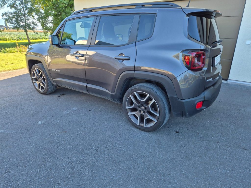 JEEP 1.3 Turbo Limited AWD, Benzin, Occasion / Gebraucht, Automatik - 2