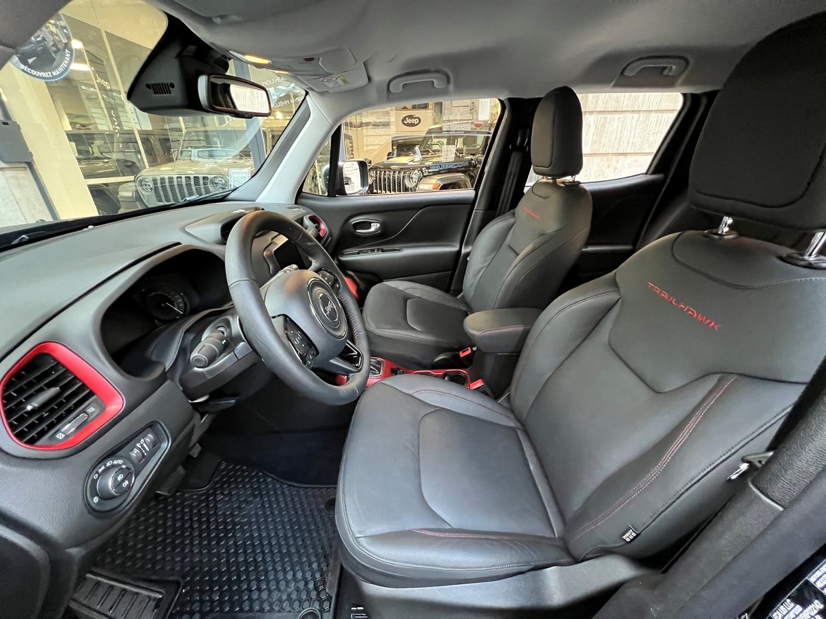 JEEP Renegade 1.3 T PHEV Trailhawk Plus AWD, Hybride Rechargeable Essence/Électricité, Occasion / Utilisé, Automatique - 7