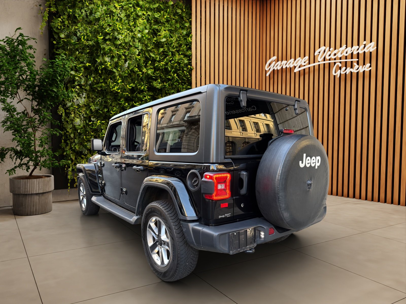 JEEP SAHARA, Petrol, Second hand / Used, Automatic - 6