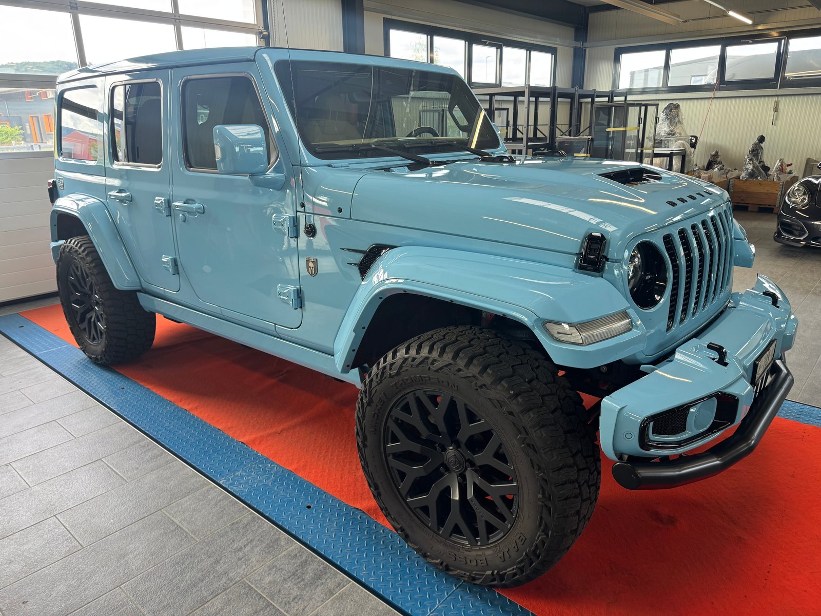 JEEP Unlimited Brute Edition 2.0 4Xe Skyone, Plug-in-Hybrid Petrol/Electric, Second hand / Used - 3