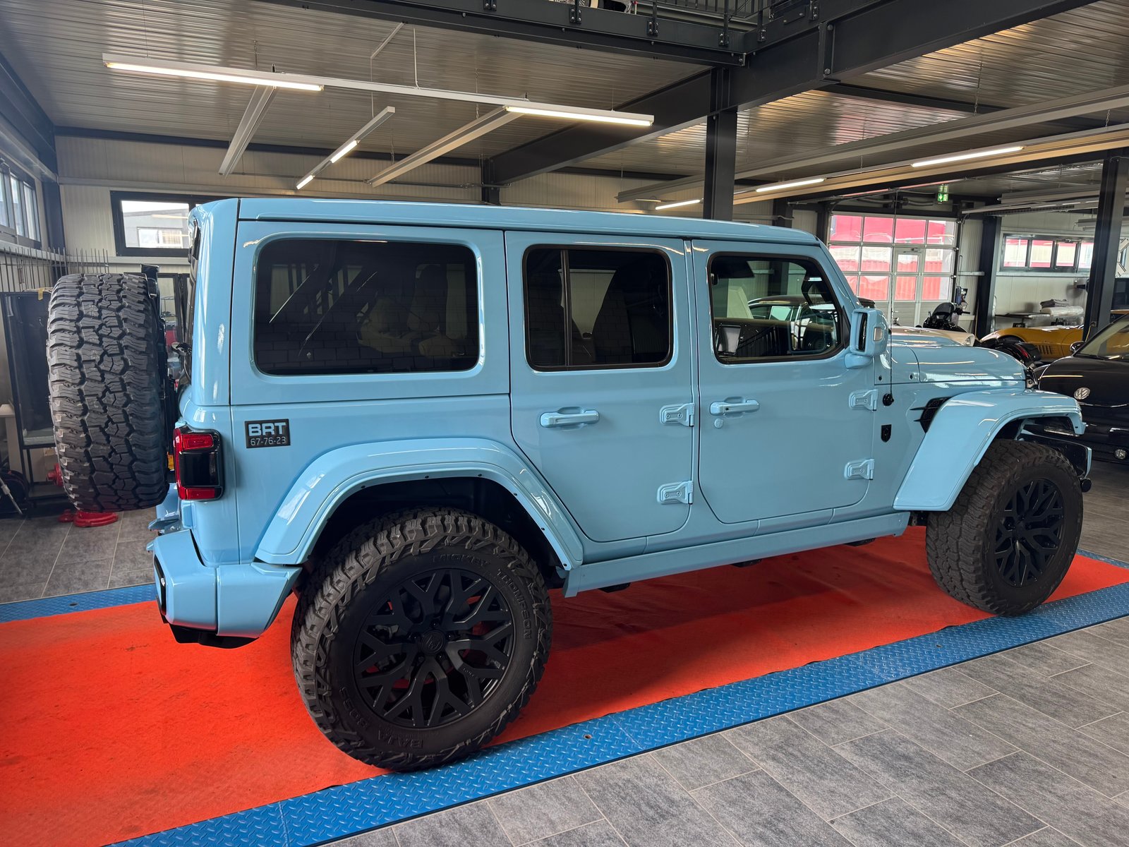 JEEP Unlimited Brute Edition 2.0 4Xe Skyone, Plug-in-Hybrid Petrol/Electric, Second hand / Used - 4