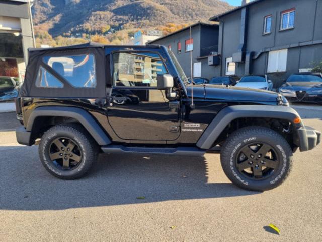 JEEP Wrangler 2.8 CRD Sport, Diesel, Occasion / Gebraucht, Handschaltung