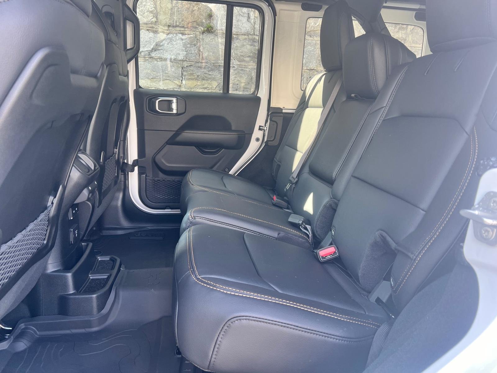 JEEP Wrangler 2.0 Unlimited Sahara Soft Top Automatic, Benzin, Neuwagen, Automatik - 5