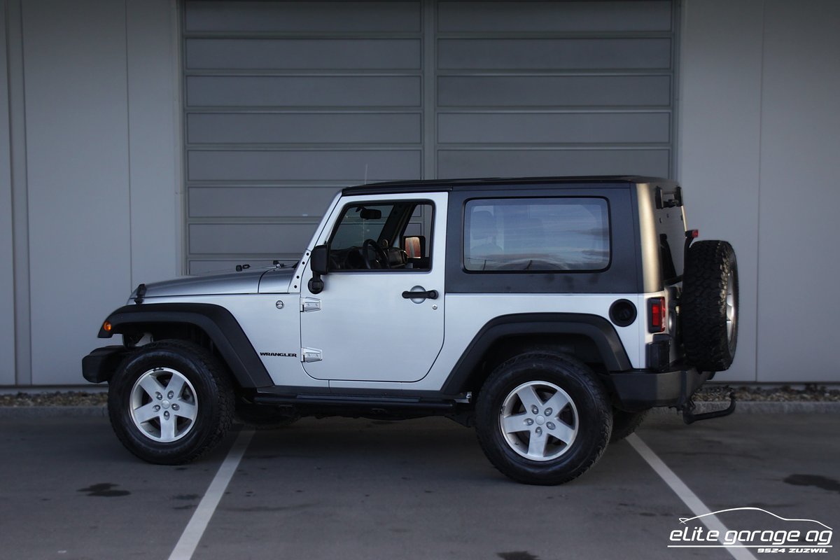 JEEP Wrangler 3.8 Sport, Essence, Occasion / Utilisé, Automatique - 3