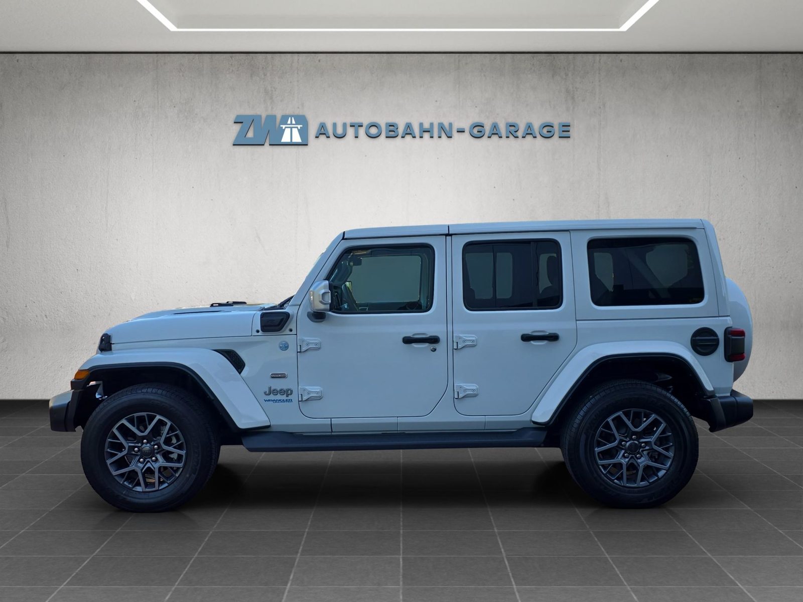 JEEP Wrangler 2.0 Turbo Overland Unlimited 4xe, Hybride Rechargeable Essence/Électricité, Occasion / Utilisé, Automatique - 2