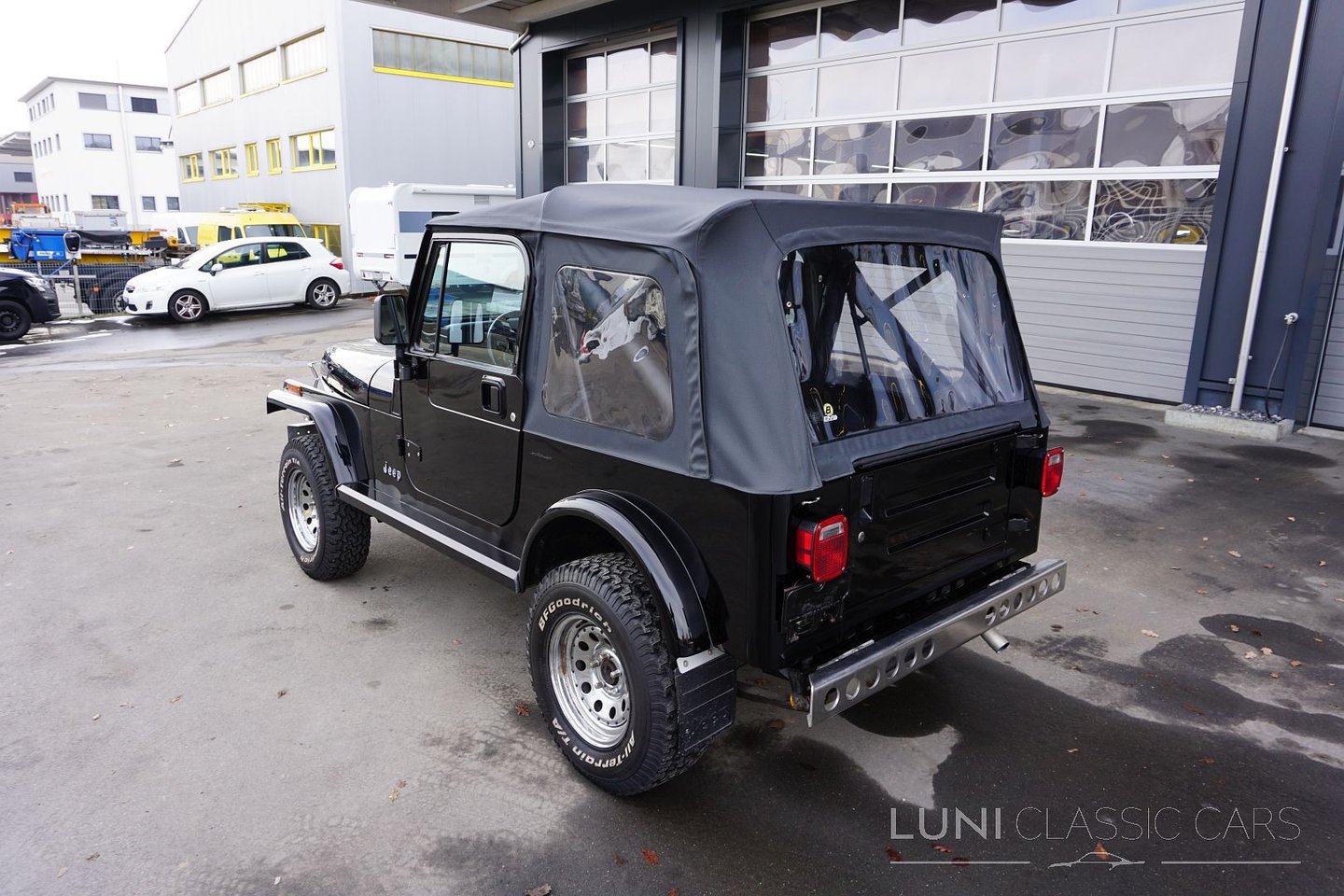 JEEP Wrangler Islander 4.0 H.O., Benzin, Occasion / Gebraucht, Handschaltung - 4