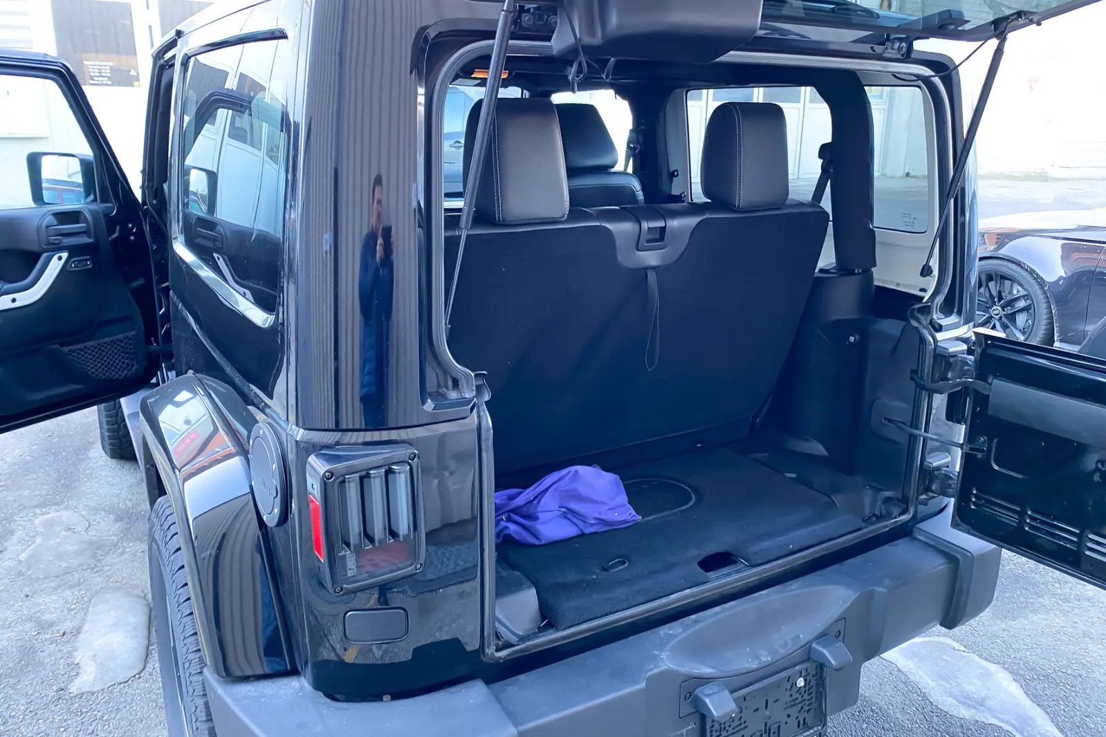 JEEP Wrangler 2.8 CRD Black Edition II, Diesel, Occasion / Utilisé, Automatique - 4