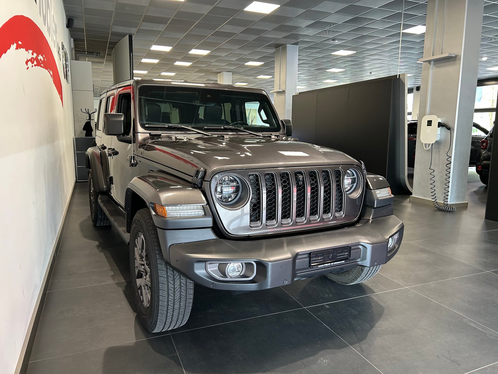 JEEP Wrangler 2.0 PHEV Unlimited 80th Anniversary Automatic, Plug-in-Hybrid Petrol/Electric, Second hand / Used, Automatic - 5