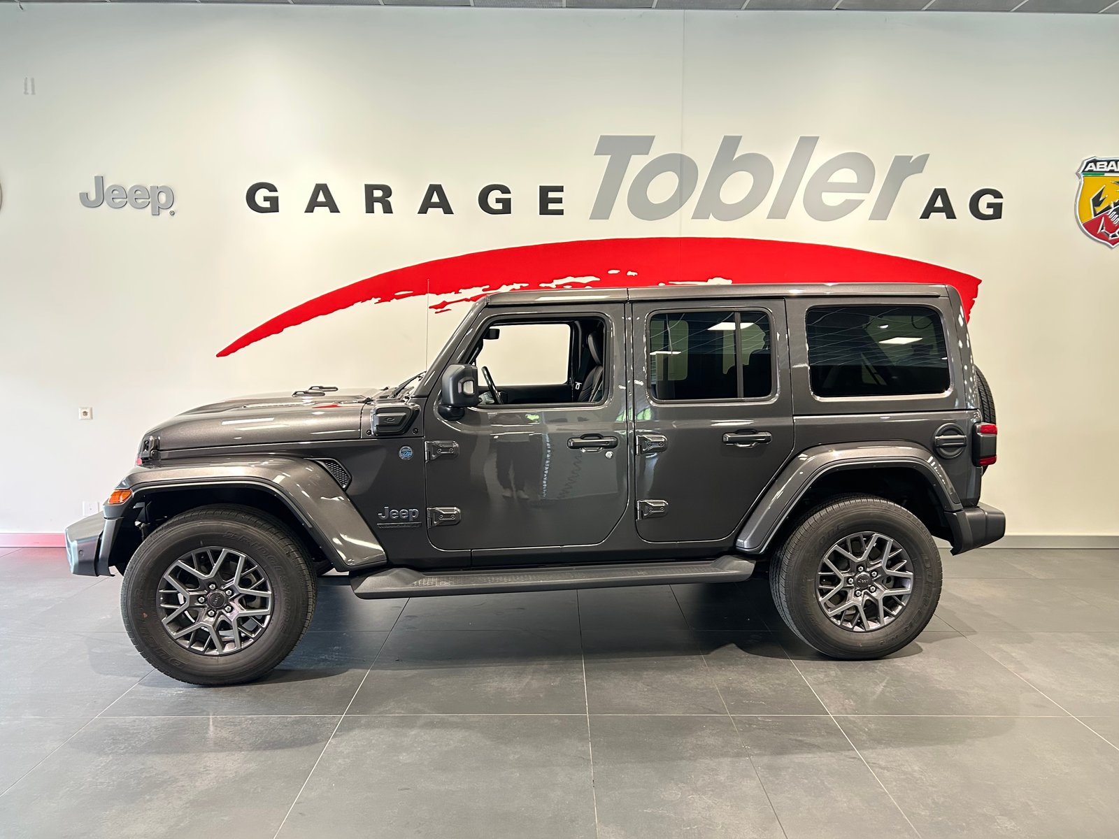 JEEP Wrangler 2.0 PHEV Unlimited 80th Anniversary Automatic, Plug-in-Hybrid Petrol/Electric, Second hand / Used, Automatic - 7