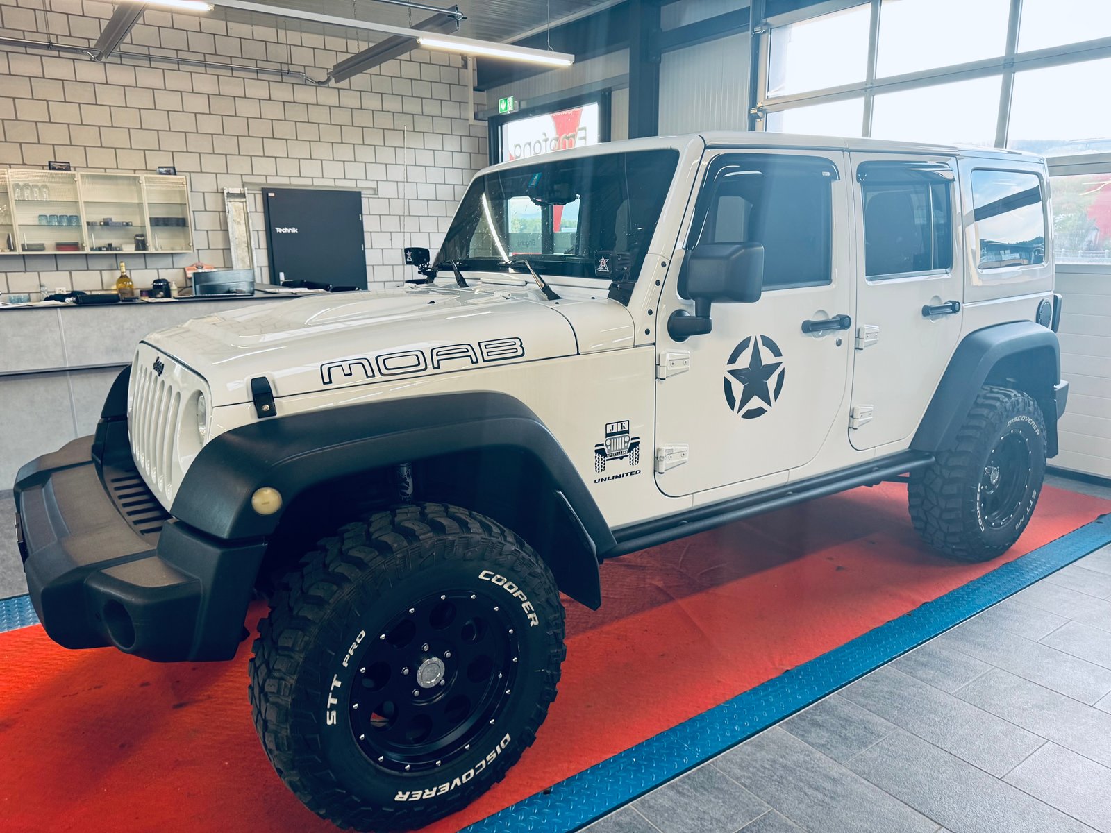 JEEP Wrangler 2.8CRD Unlimited Moab Automatic