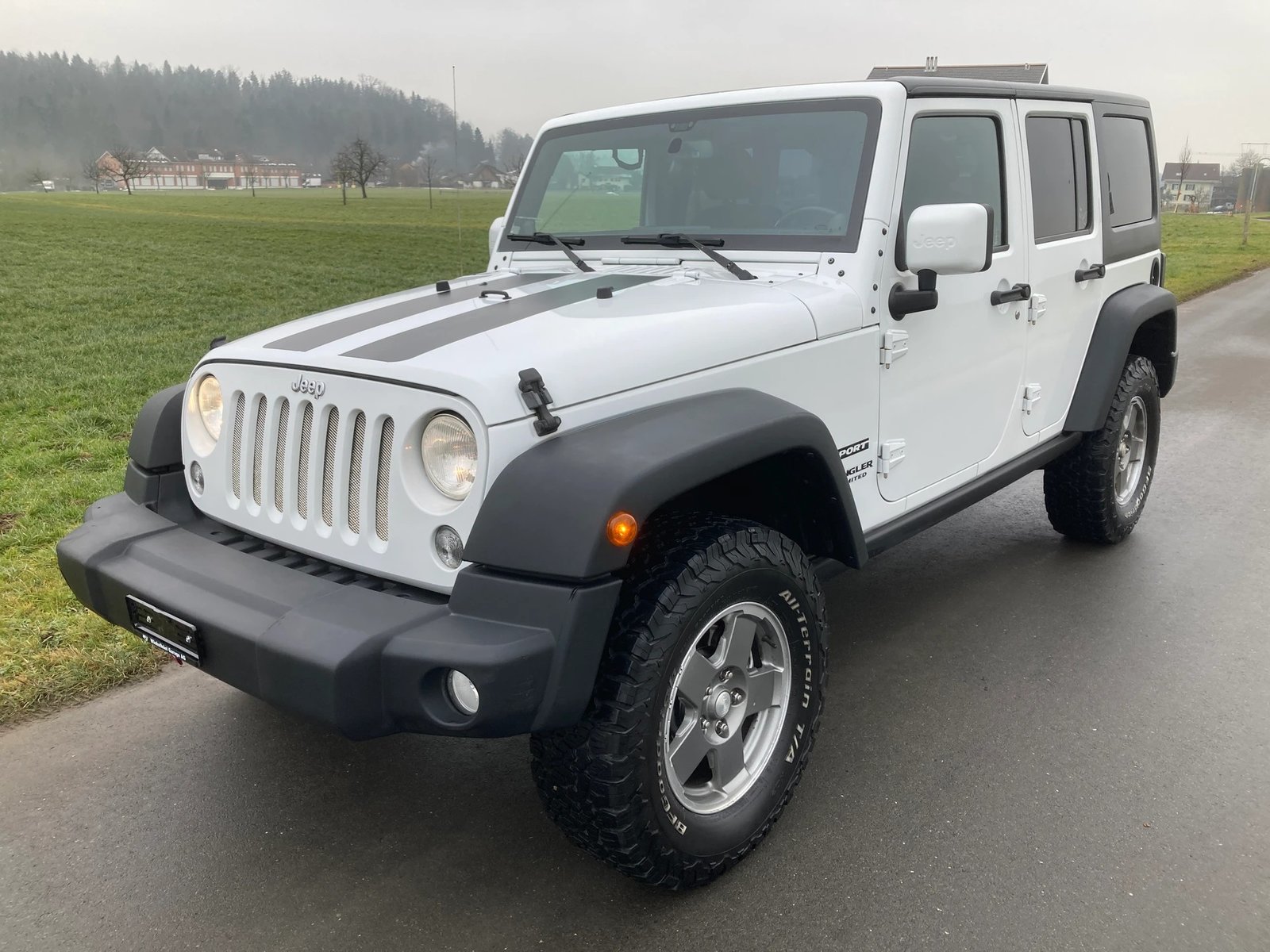 JEEP Wrangler 2.8CRD Unlimited Sport Automatic softtop