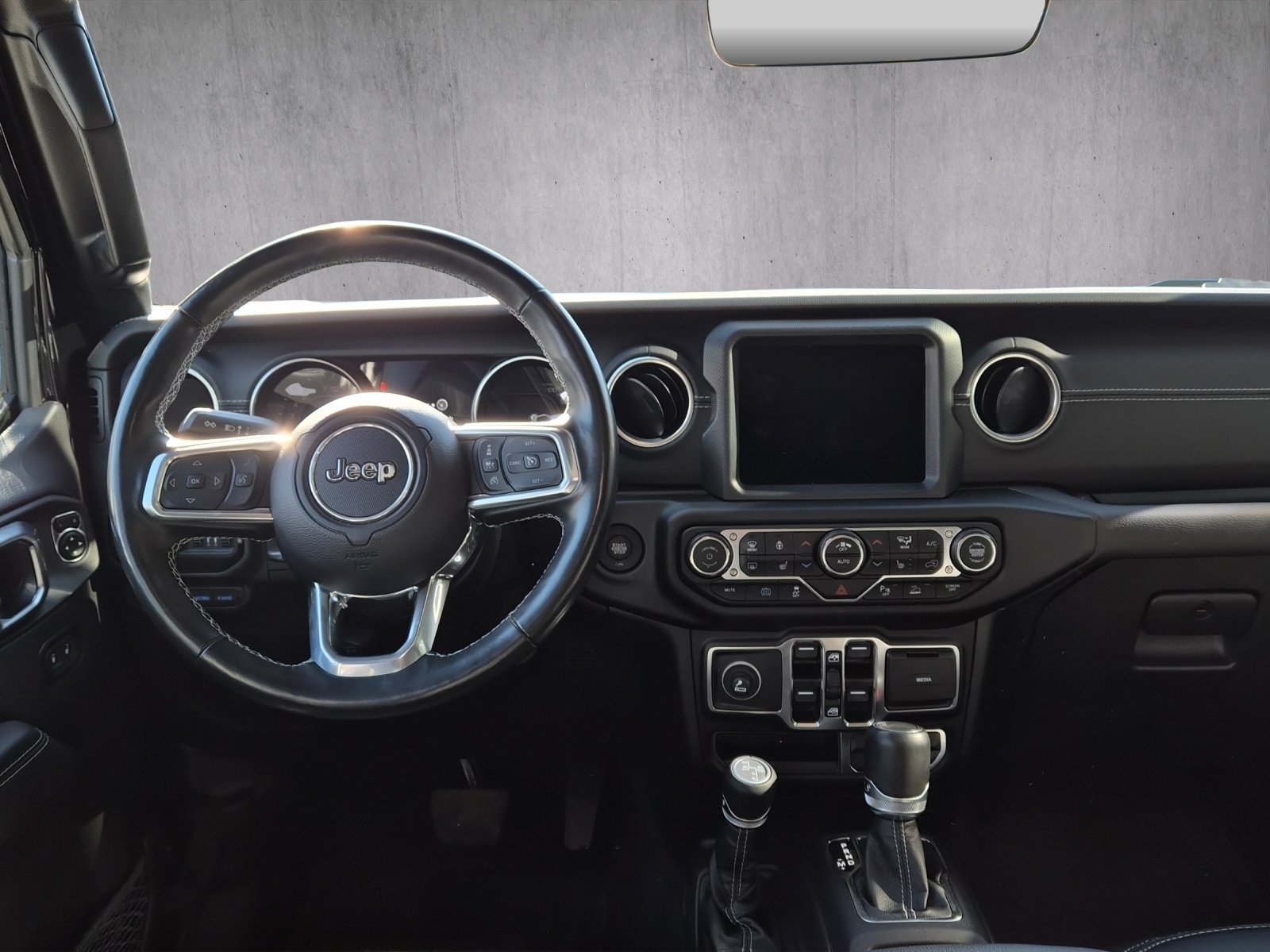JEEP Wrangler 2.0 PHEV Unlimited Overland Automatic, Plug-in-Hybrid Petrol/Electric, Second hand / Used, Automatic - 5