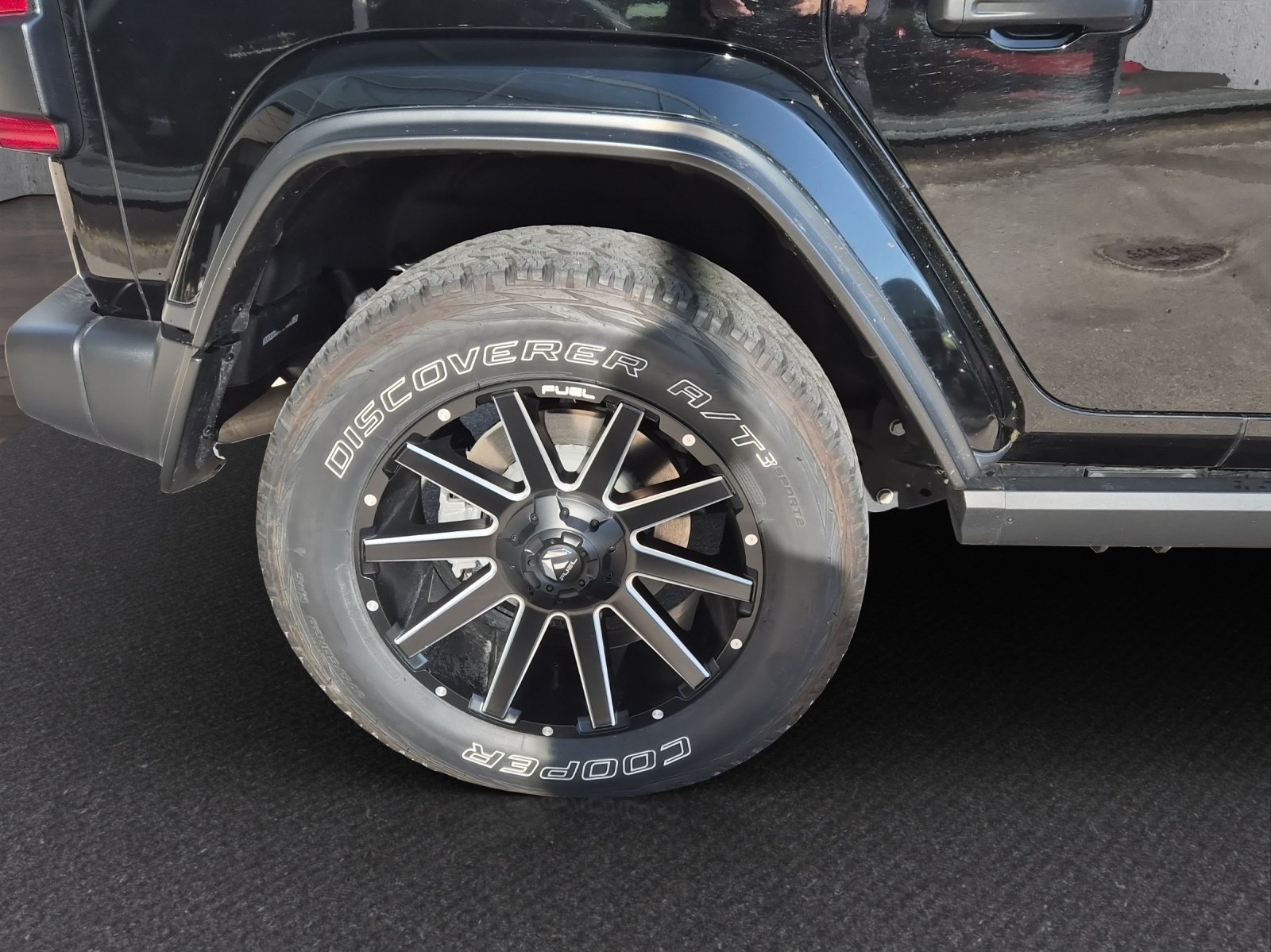 JEEP Wrangler 2.0 PHEV Unlimited Overland Automatic, Plug-in-Hybrid Petrol/Electric, Second hand / Used, Automatic - 6