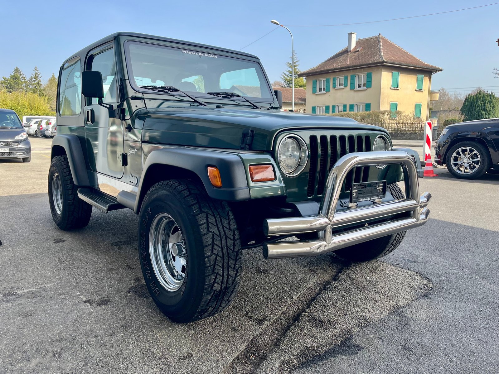JEEP Wrangler 4.0 Sport Hardtop, Benzin, Occasion / Gebraucht, Handschaltung - 4