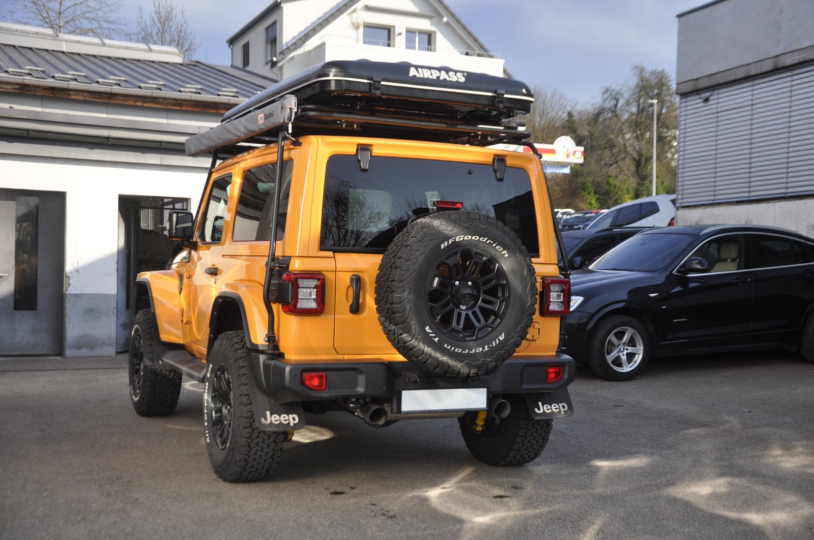 JEEP Wrangler 2.0 80TH Anniversary Automatic, Benzin, Occasion / Gebraucht, Automatik - 4