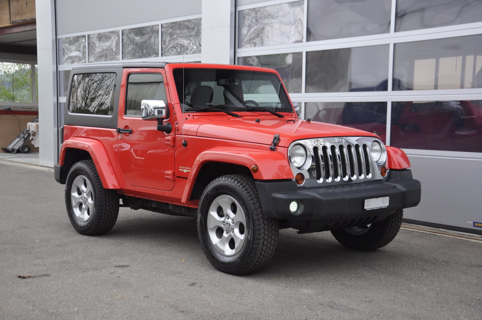 JEEP Wrangler 2.8 CRD Sahara Automatic hardtop