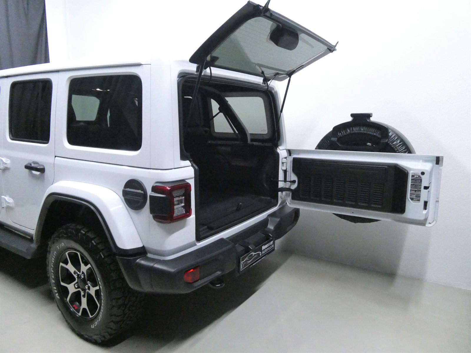 JEEP Wrangler 2.0 Unlimited Night Eagle Automatic - Navigati, Benzina, Occasioni / Usate, Automatico - 5