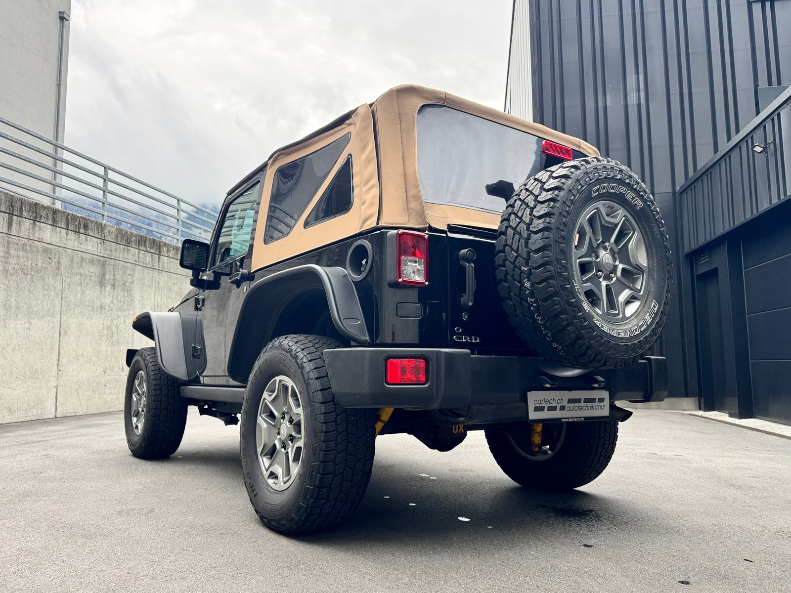JEEP Wrangler 2.8 CRD Sport softtop, Diesel, Occasion / Utilisé, Manuelle - 4
