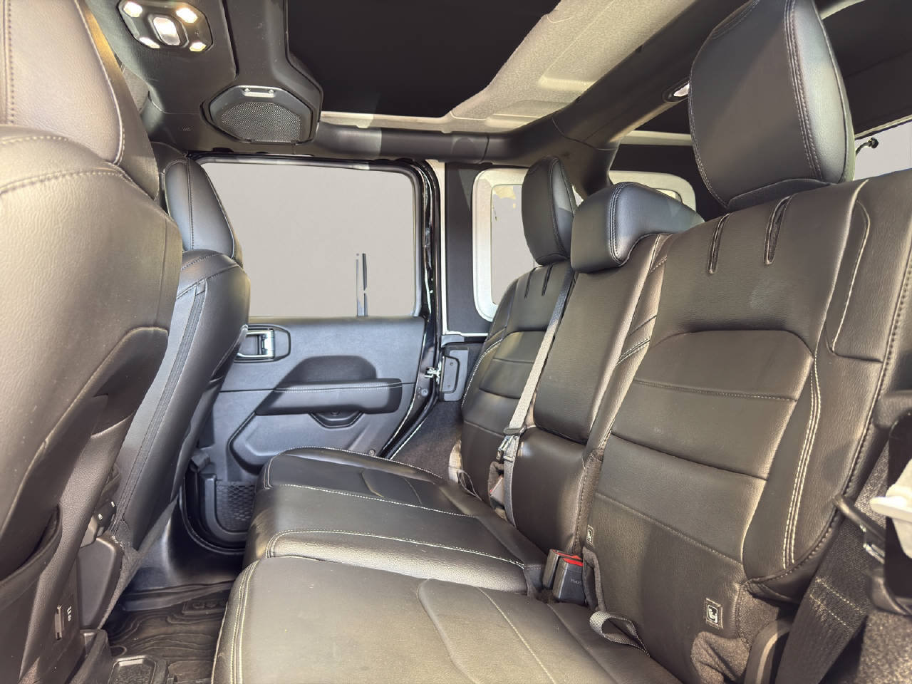 JEEP Wrangler 2.0 Turbo 4xe Sahara Unlimited, Plug-in-Hybrid Petrol/Electric, Second hand / Used, Automatic - 7