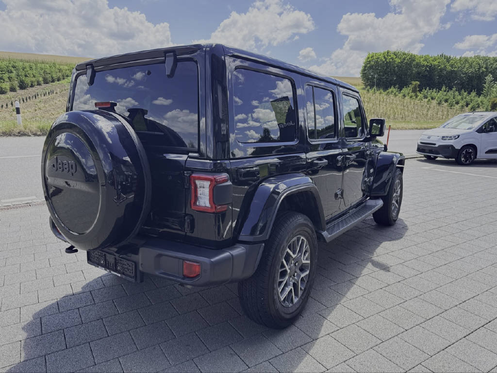 JEEP Wrangler 2.0 Turbo Sahara Unlimited 4xe, Plug-in-Hybrid Petrol/Electric, Second hand / Used, Automatic - 4