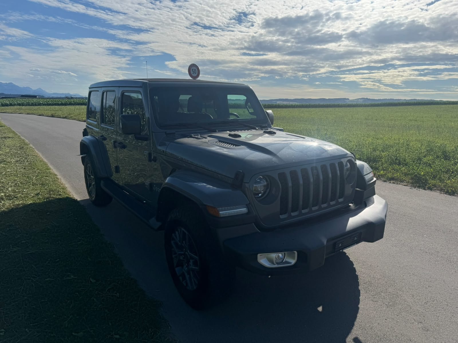 JEEP Wrangler 2.0 PHEV Unlimited Rubicon DT Automatic, Plug-in-Hybrid Petrol/Electric, Second hand / Used, Automatic - 2