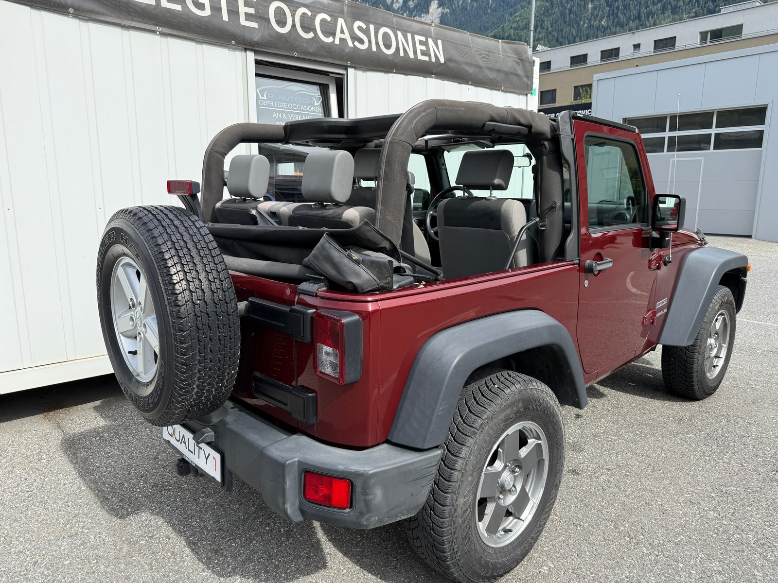 JEEP Wrangler 2.8 CRD Sport Automatic Softtop *FRISCH AB MFK, Diesel, Second hand / Used, Automatic - 3