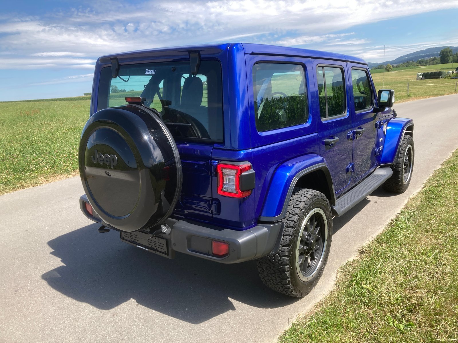 JEEP Wrangler 2.2MJ Unlimited Sahara Automatic, Diesel, Second hand / Used, Automatic - 3