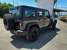 JEEP Wrangler 2.8CRD Unlimited Sport Automatic softtop, Diesel, Occasion / Utilisé, Automatique - 6
