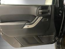 JEEP Wrangler 2.8CRD Unlimited Sahara Automatic, Diesel, Occasion / Gebraucht, Automatik - 7
