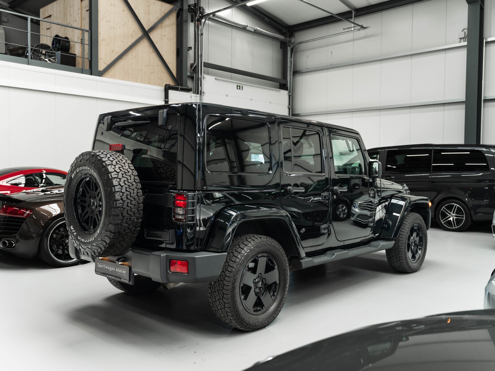 JEEP Wrangler 3.6 Unlimited Arctic Automatic, Benzin, Occasion / Gebraucht, Automatik - 4