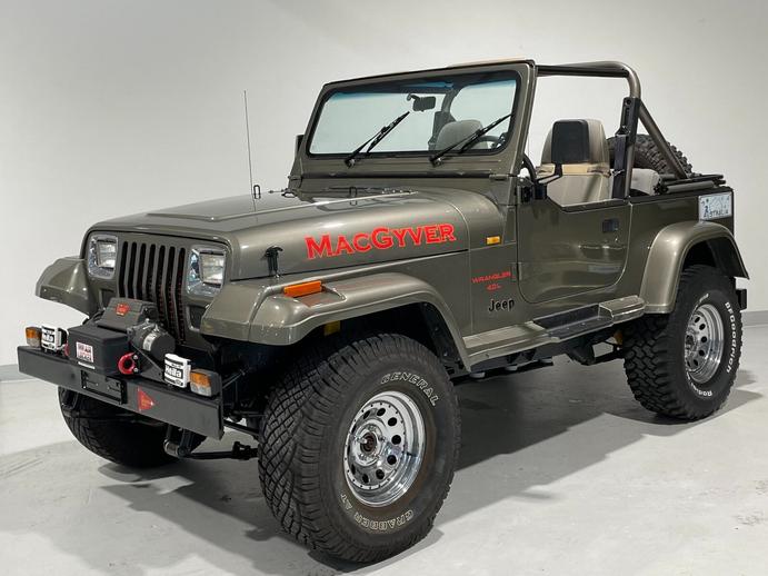 JEEP Wrangler 4.0 Sahara, Benzin, Occasion / Gebraucht, Handschaltung