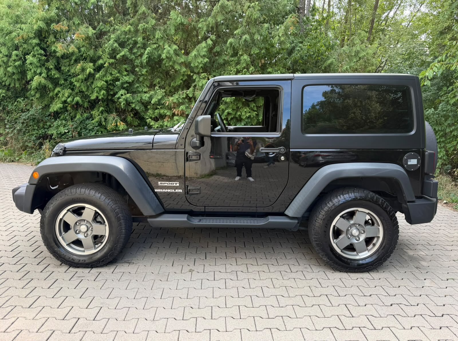 JEEP Wrangler 3.6 Sport Automatic, Petrol, Second hand / Used, Automatic - 3