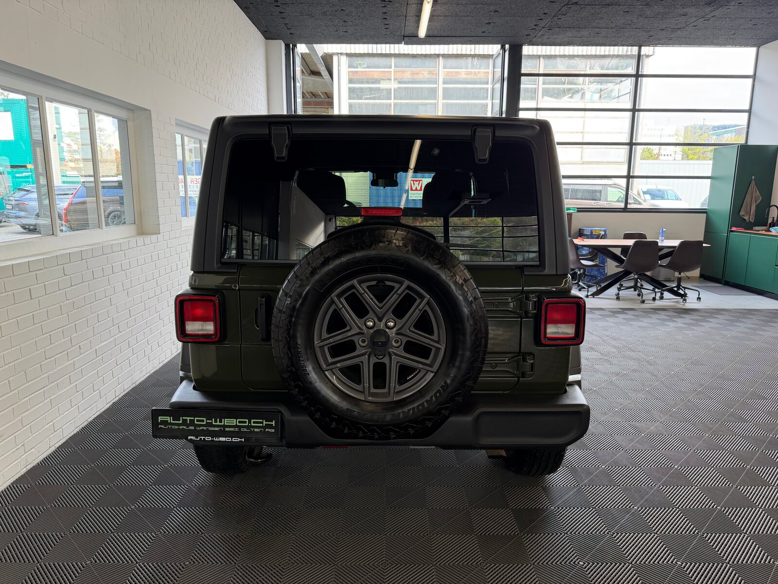 JEEP Wrangler 2.0 Unlimited Rubicon Automatic, Benzin, Occasion / Gebraucht, Automatik - 4